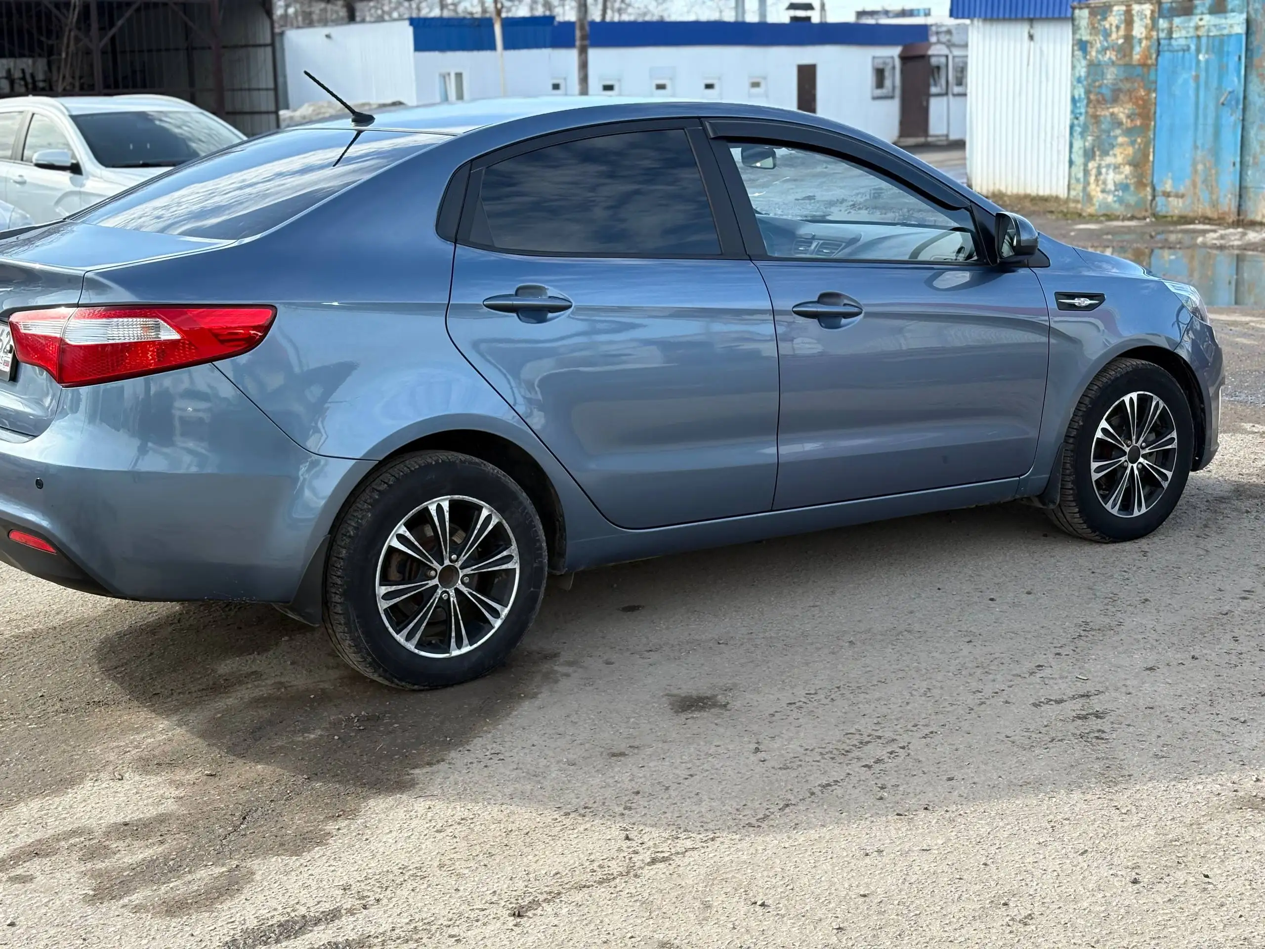Kia Rio 2013 в кредит или за наличные - Легковые автомобили (Авто) в Канаш