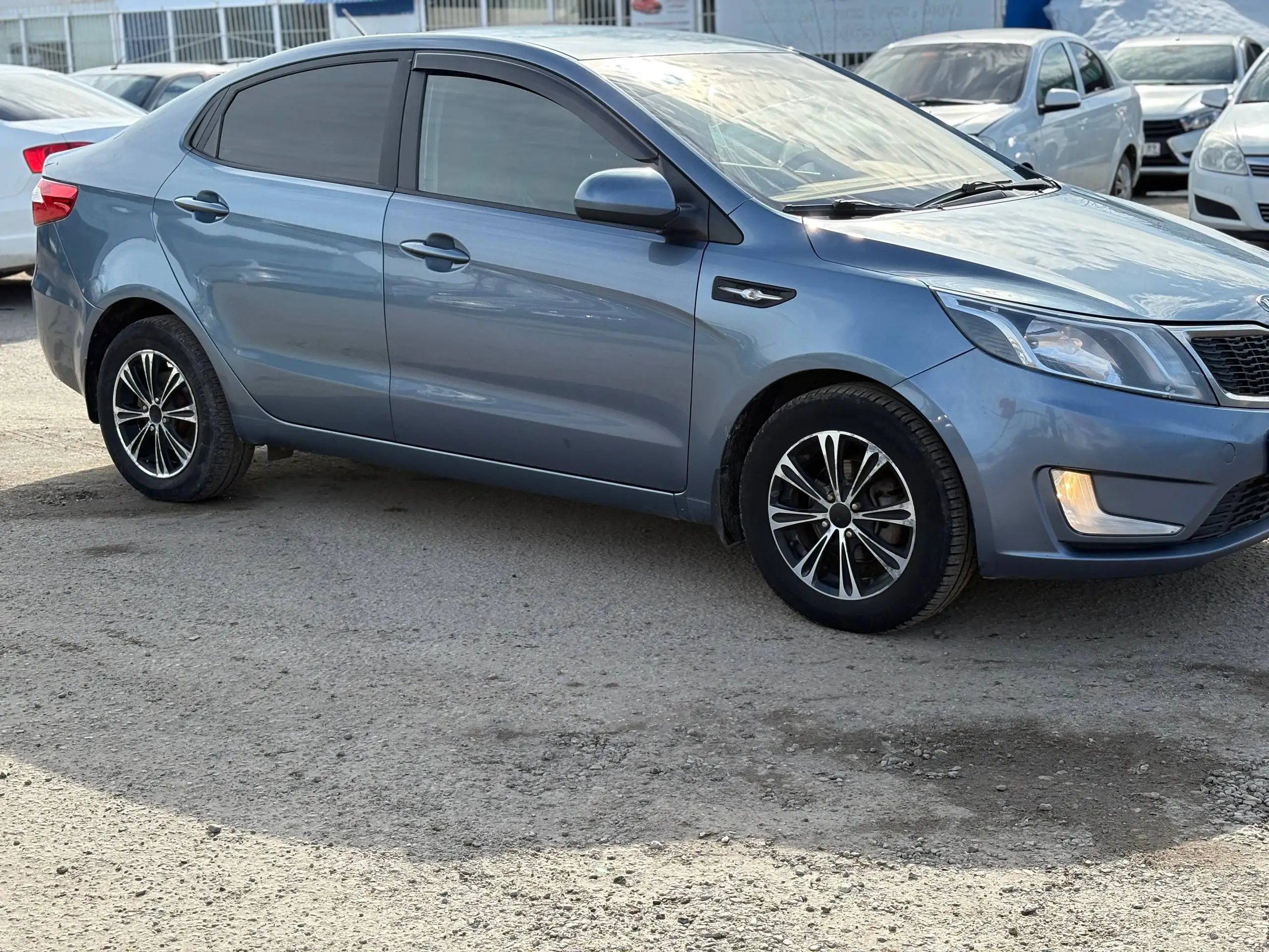 Kia Rio 2013 в кредит или за наличные - Легковые автомобили (Авто) в Канаш