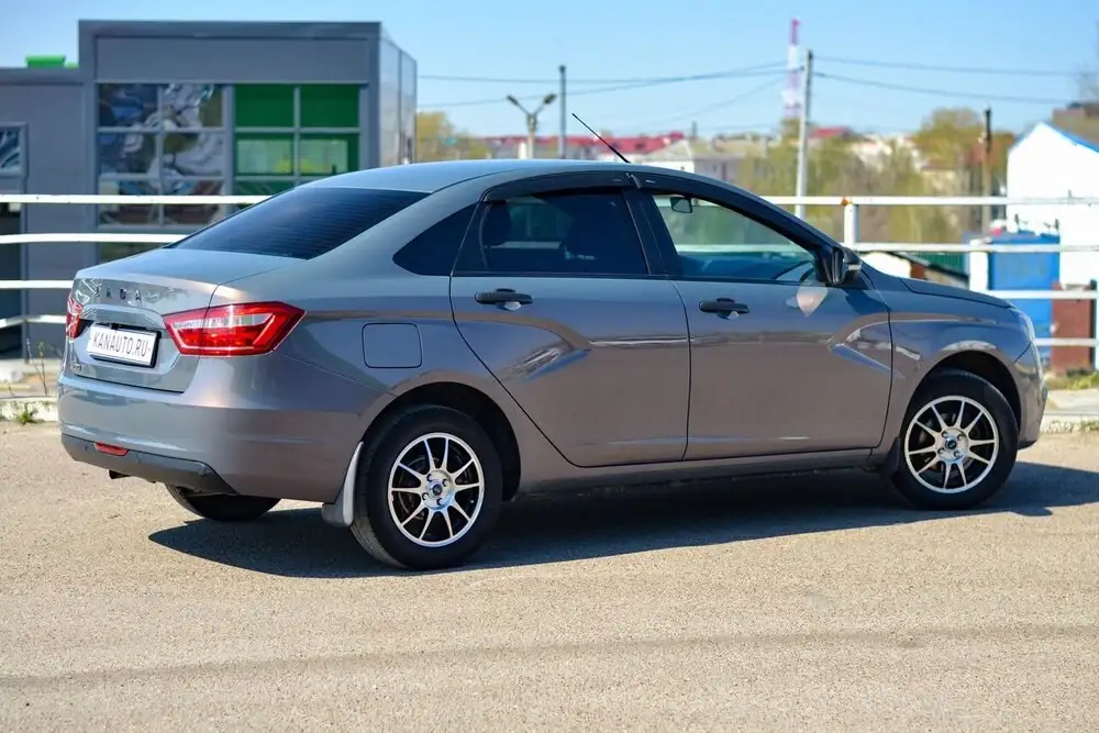 Lada Vesta 2019 в кредит - Легковые автомобили (Авто) в Канаш