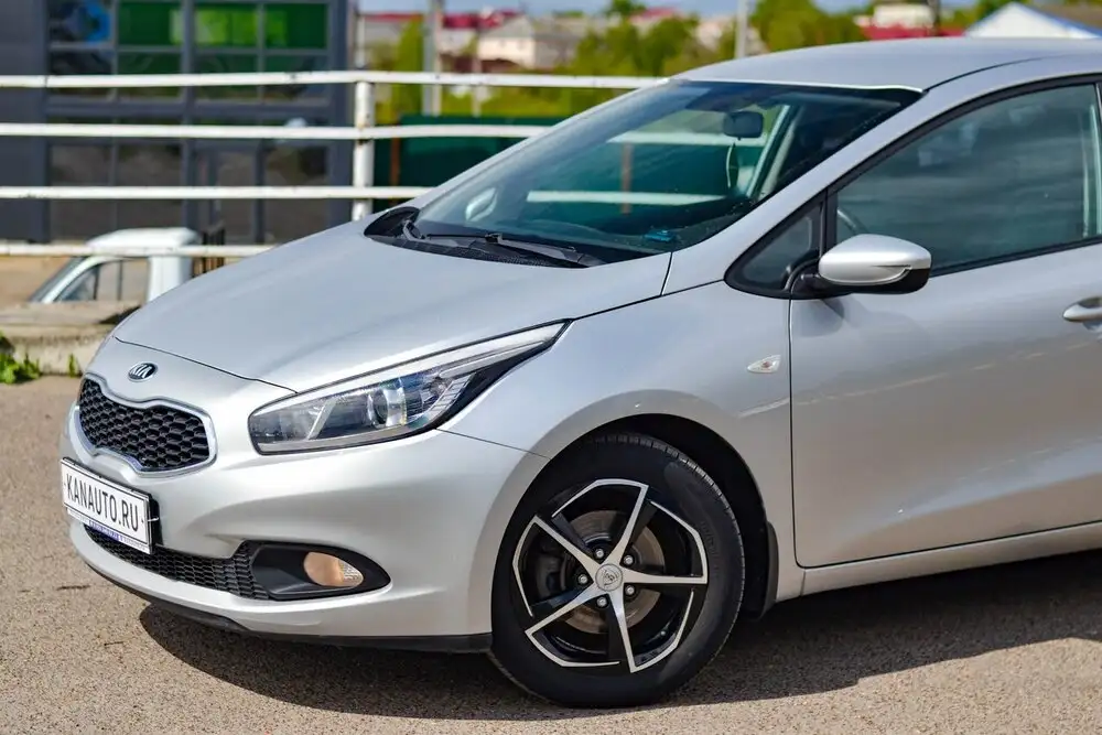 Kia Ceed 2015 года в Кредит с Просмотром в Канаше - Авто в Канаш