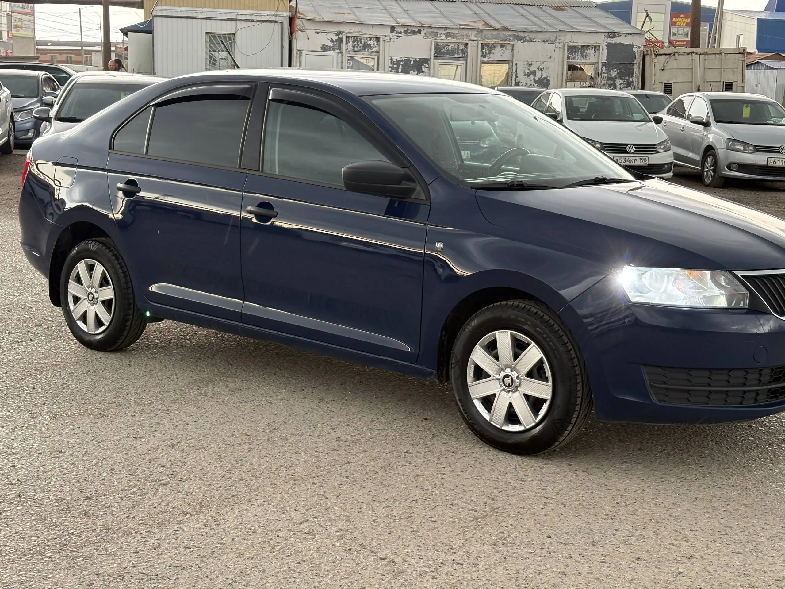Skoda Rapid 2015 в кредит - Легковые автомобили (Авто) в Канаш
