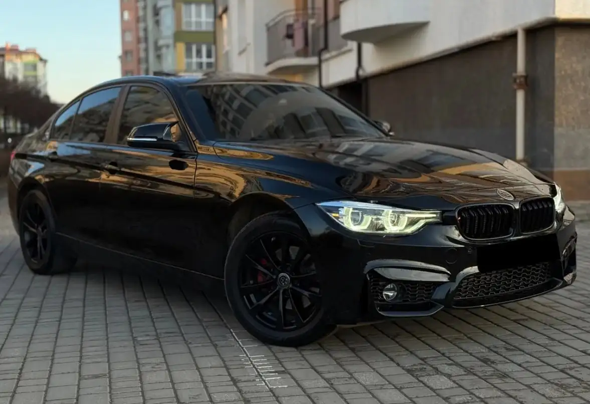 BMW 3 Series 2018 в F30 кузове - Легковые автомобили (Авто) в Чебоксары