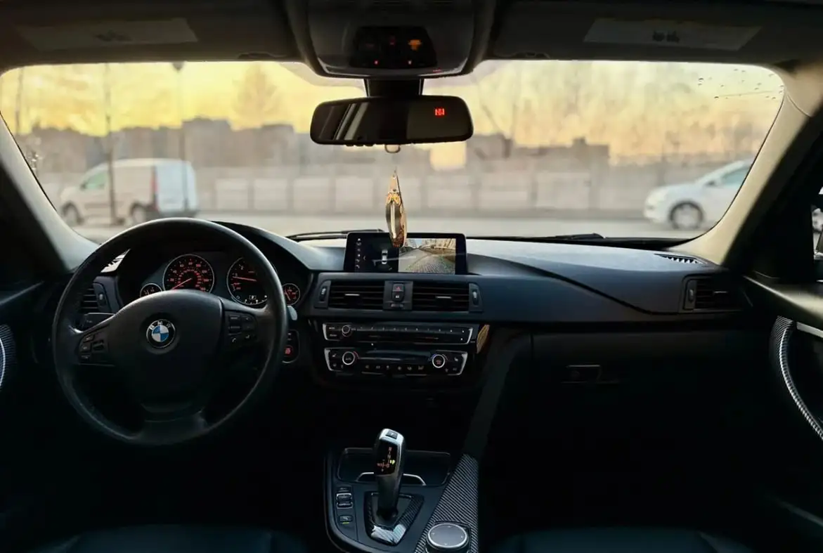 BMW 3 Series 2018 в F30 кузове - Легковые автомобили (Авто) в Чебоксары
