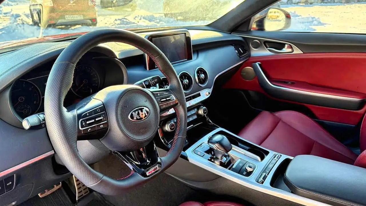 Kia Stinger 2.0 AT 2018 - Легковые автомобили (Авто) в Нижний Новгород
