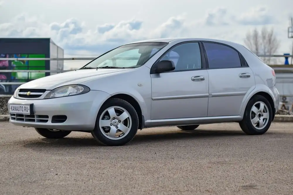 Chevrolet Lacetti 2010 в кредит и за наличные - Легковые автомобили (Авто) в Канаш