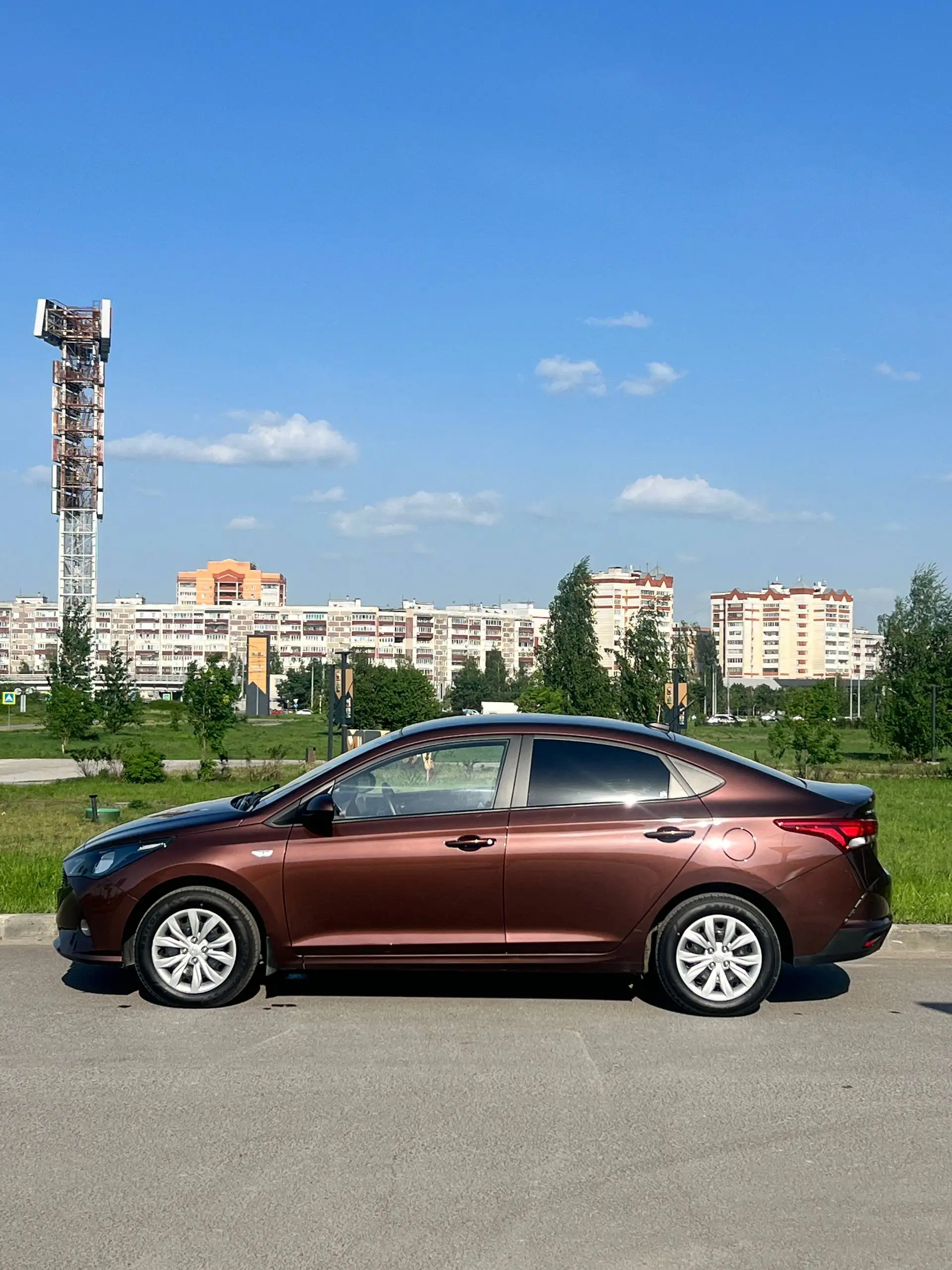 Hyundai Solaris 2021 в отличном состоянии - Легковые автомобили (Авто) в Казань
