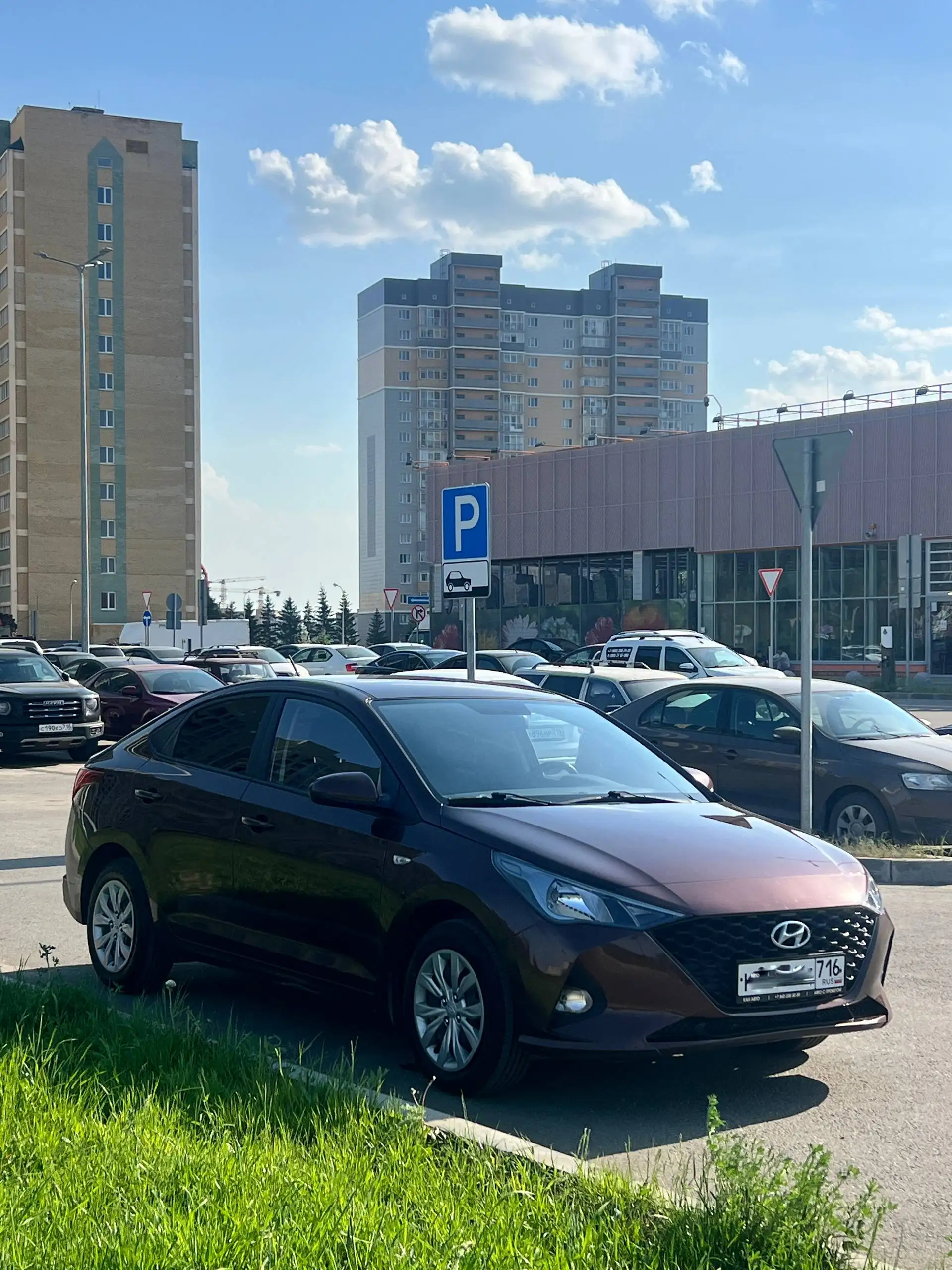 Hyundai Solaris 2021 в отличном состоянии - Легковые автомобили (Авто) в Казань