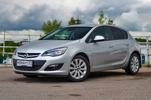Opel Astra J 2012 в кредит без первого взноса - частное объявление в Канаш