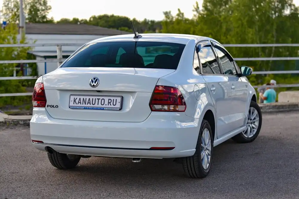 Volkswagen Polo 2019 - Легковые автомобили (Авто) в Канаш