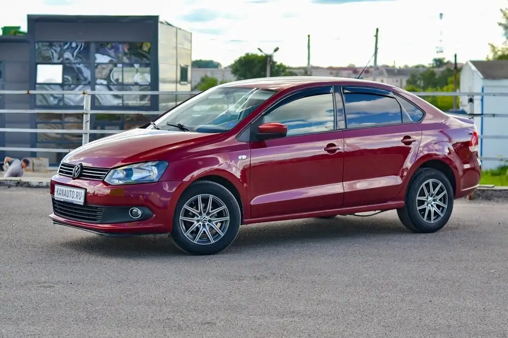 Volkswagen Polo 2011 в хорошем состоянии - Легковые автомобили (Авто) в Канаш