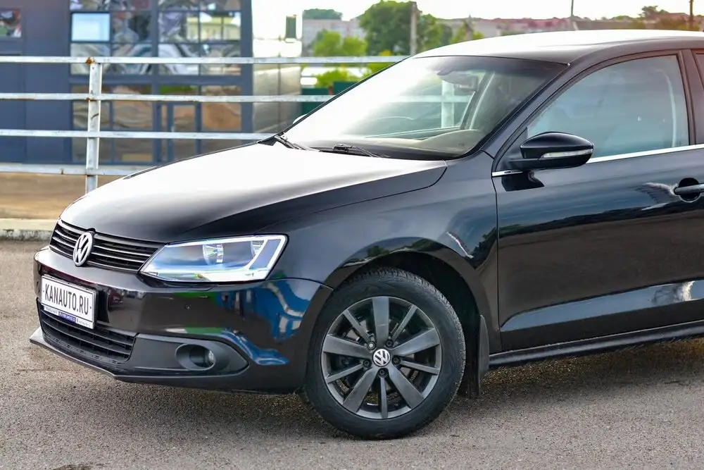 Volkswagen Jetta 2013 - Авто в Канаш
