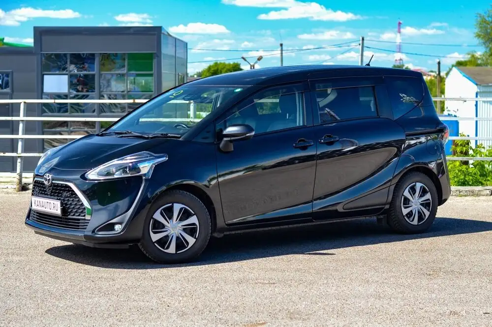 Toyota Sienta 2020 - Автомобили (Авто) в Канаш