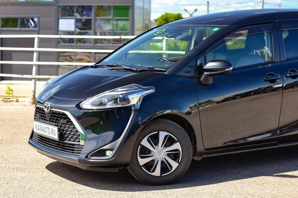 Toyota Sienta 2020 - Автомобили (Авто) в Канаш