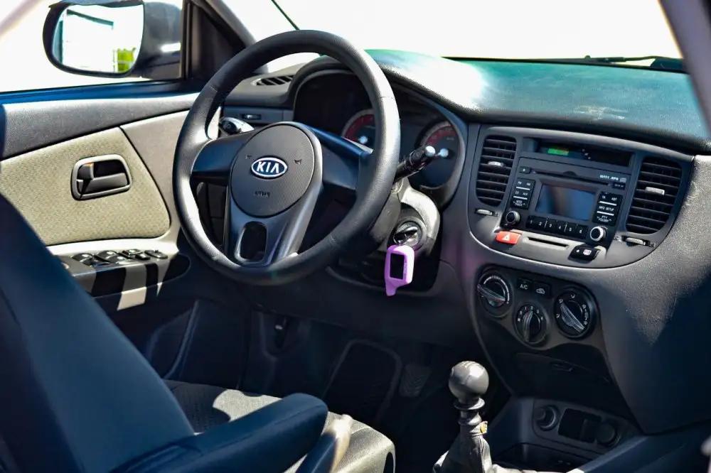 Kia Rio 2011 - Легковые автомобили (Авто) в Канаш