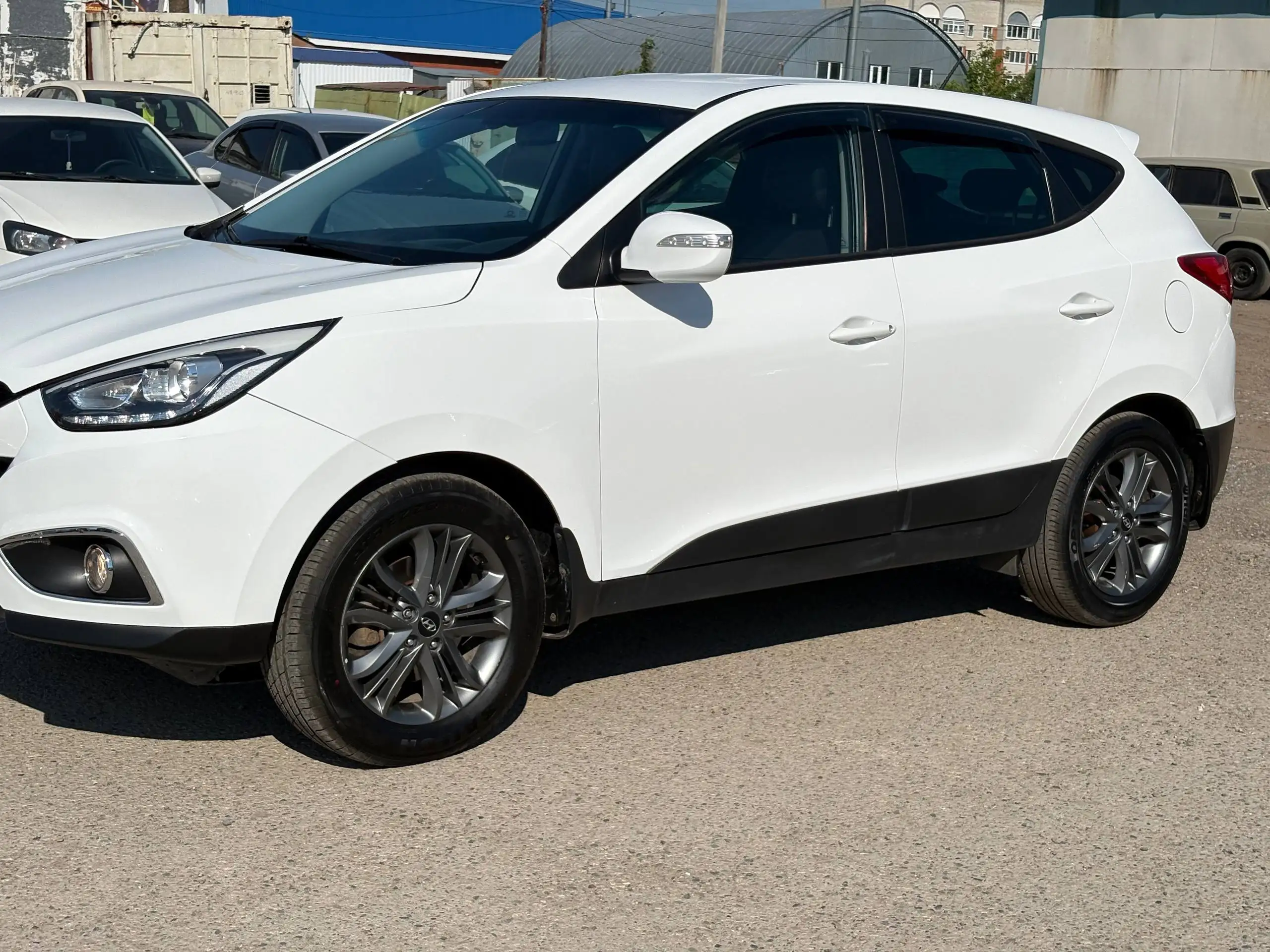 Hyundai ix 35 2015 - Внедорожник (Авто) в Канаш