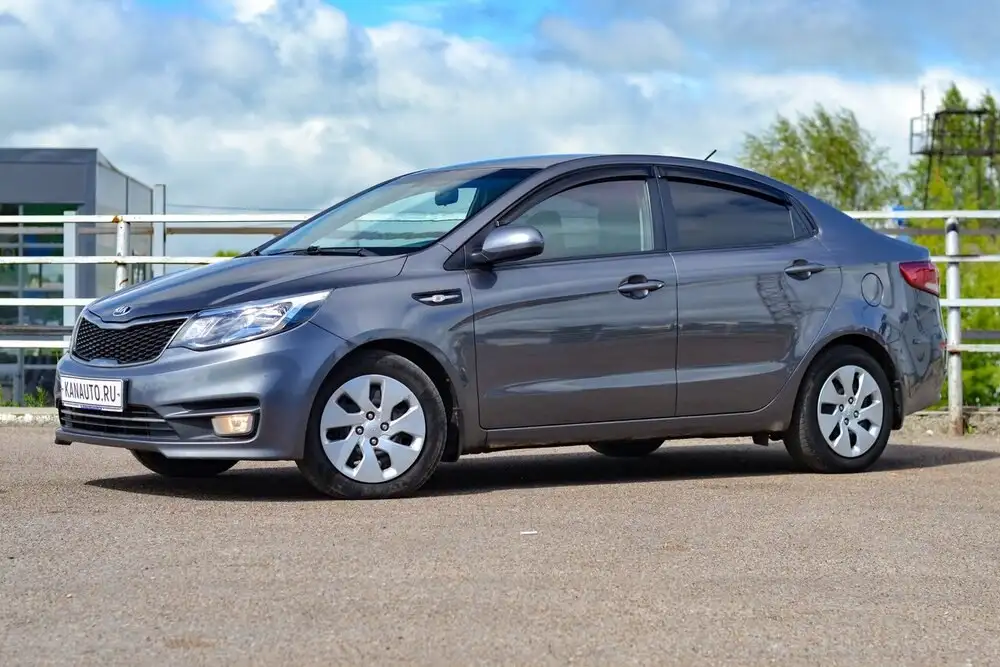 Kia Rio 2015 в кредит - Легковой автомобиль (Авто) в Канаш
