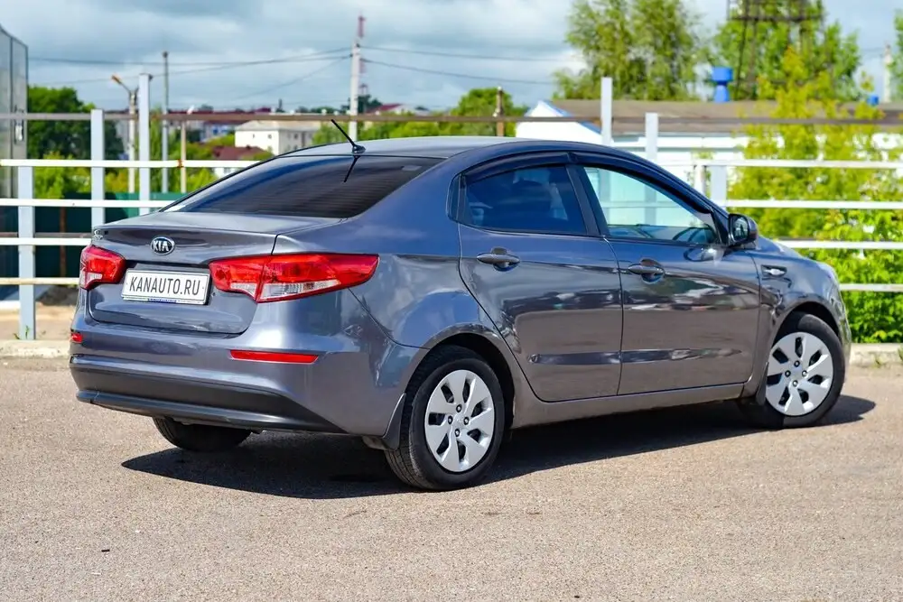Kia Rio 2015 в кредит - Легковой автомобиль (Авто) в Канаш