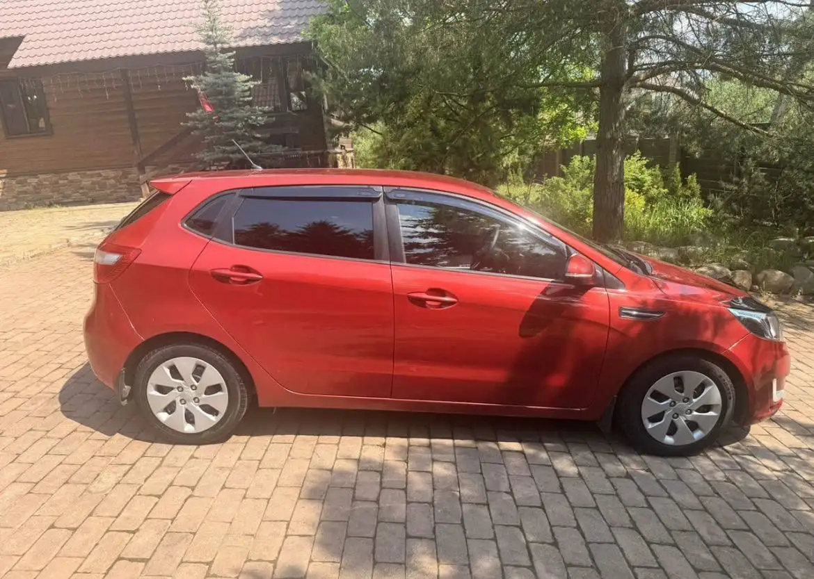 Kia Rio 3 (2013) 1.6 AT, 123 л.с. - Легковые автомобили (Авто) в Москва