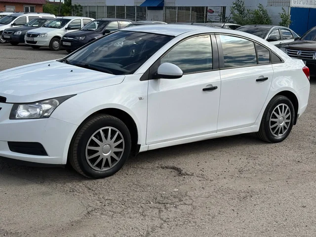 Chevrolet Cruze 2012 в отличном состоянии - Легковые автомобили в Канаш