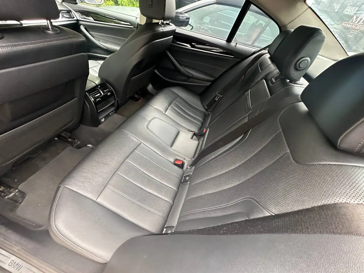BMW 5 серии G30 рестайлинг 2021, дизель, автомат - Легковые автомобили (Авто) в Москва