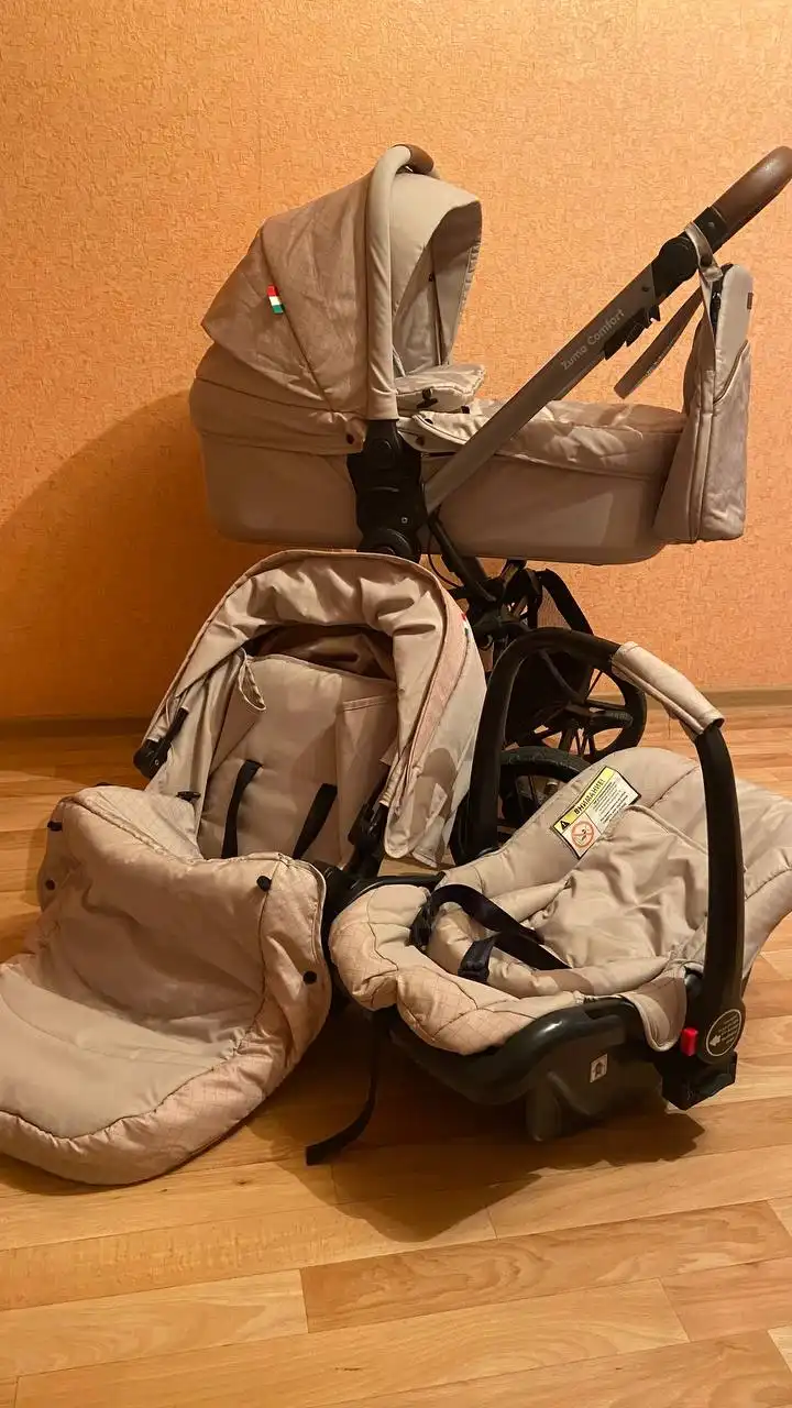 Продам коляску 3в1