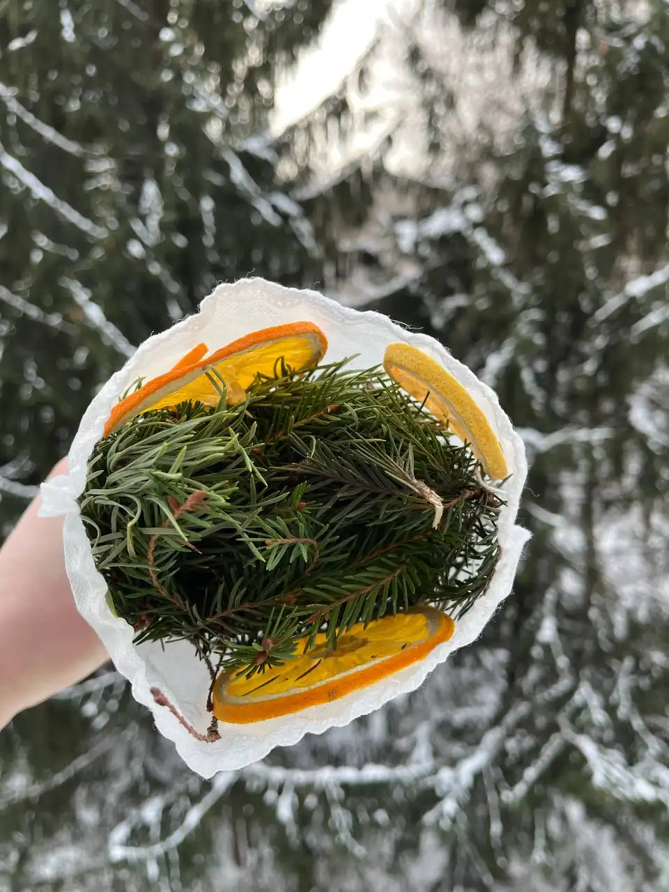 Продажа березовых веников, запарок и банных наборов