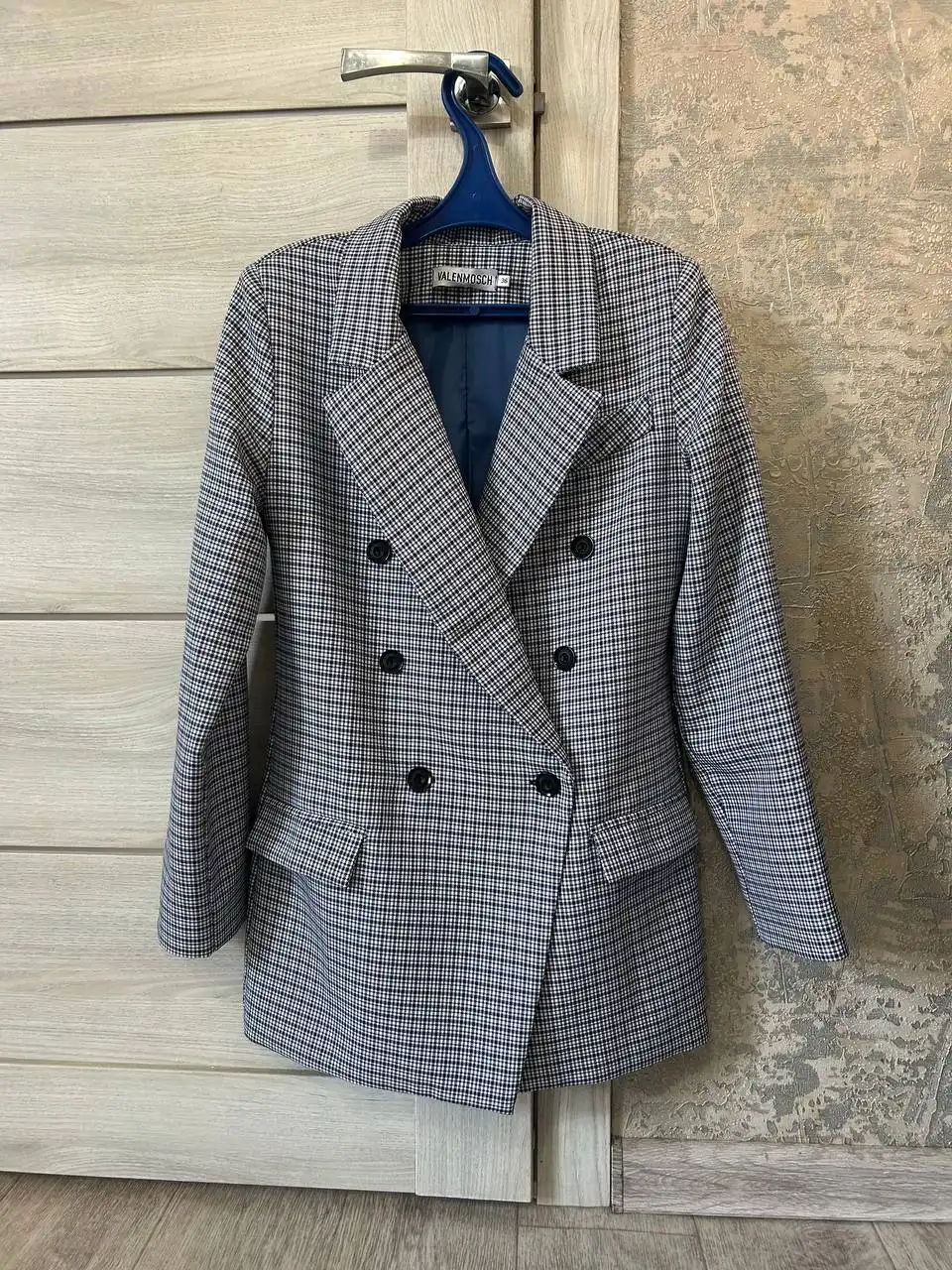 Продам одежду размер 42 в хорошем состоянии - Одежда в Кемерово