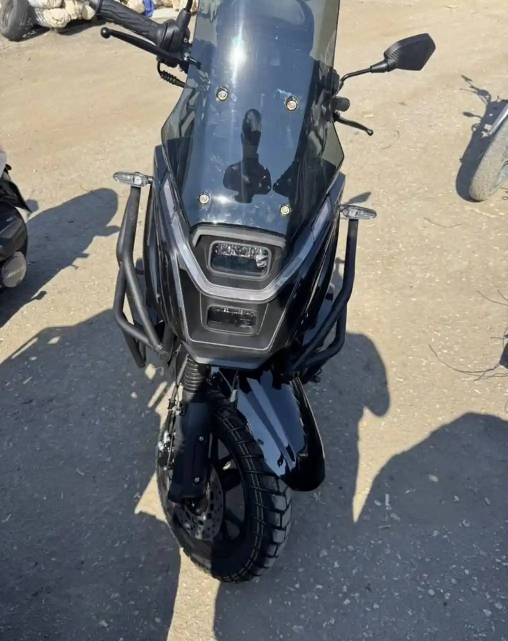 Продам скутер новый инжектор 150 кубов