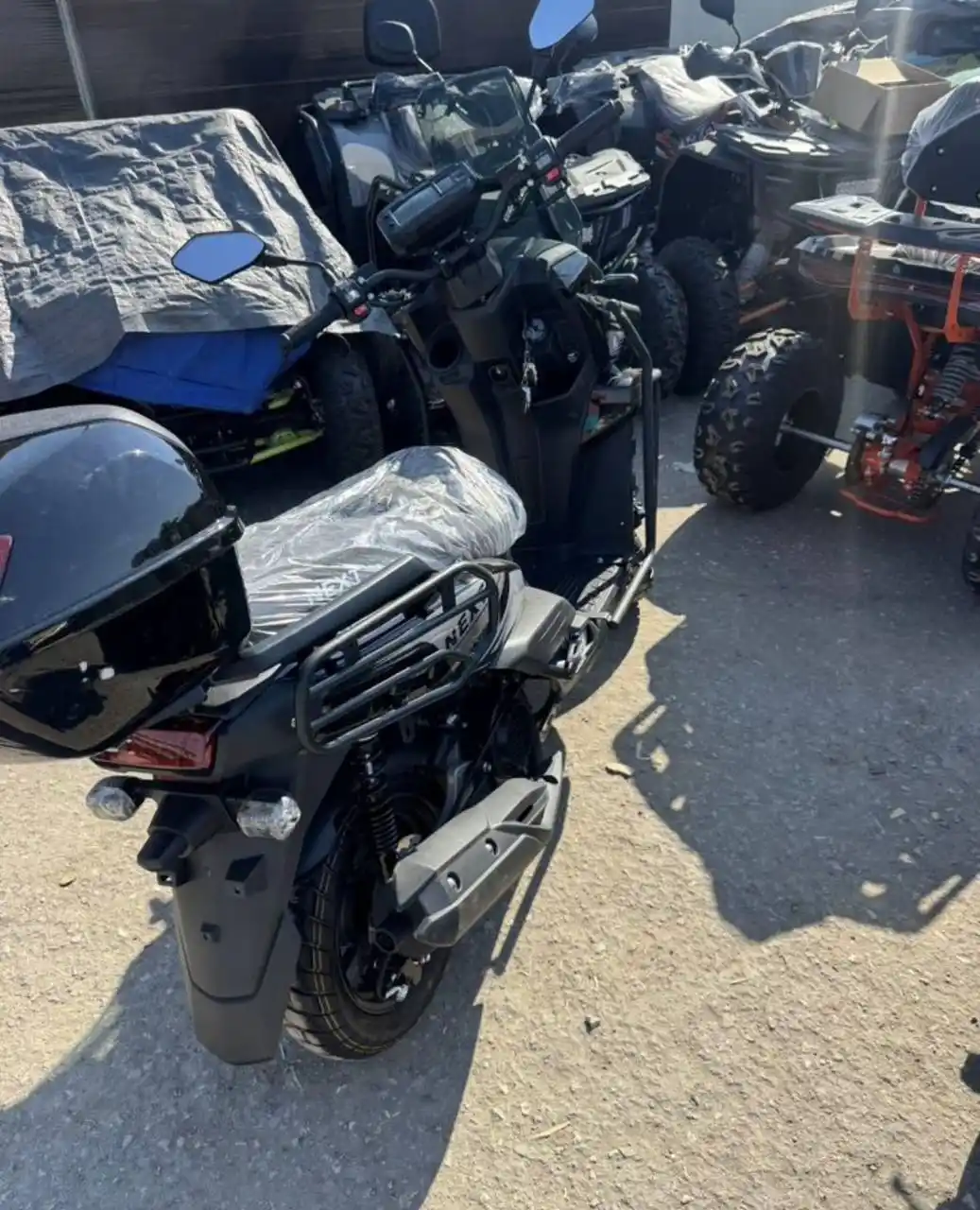 Продам скутер новый инжектор 150 кубов