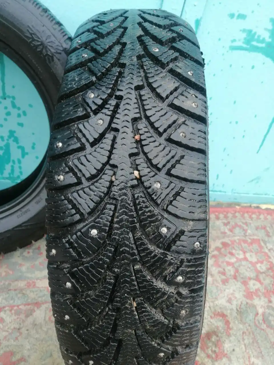 Продажа зимних покрышек R14 175/65