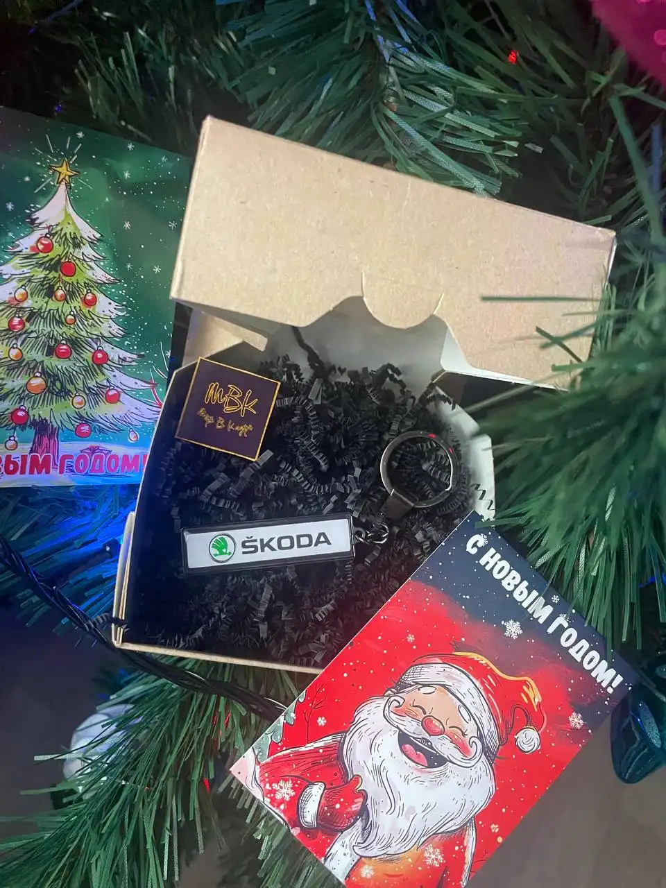 Брелок с гос. номером машины и 3D стикер с фото в подарок