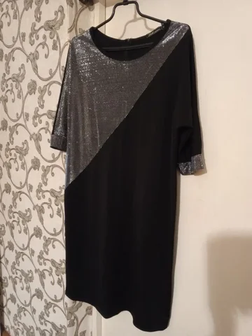 Продам новое женское платье - Одежда в Саратов