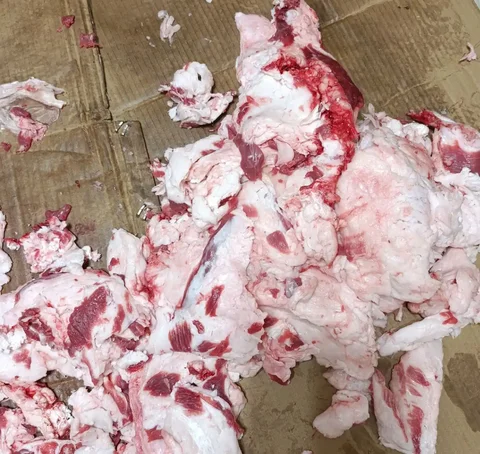 Жир говяжий для жарки или кормления собак - Продукты питания в Саратов