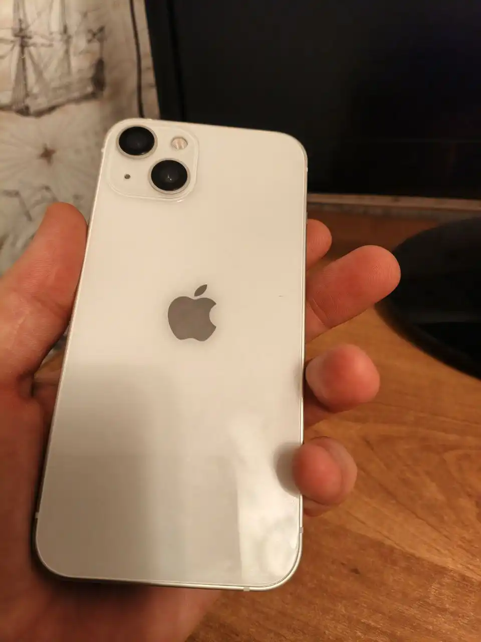 Продам iPhone 13 256гб белый - Смартфоны (Электроника) в Саратов