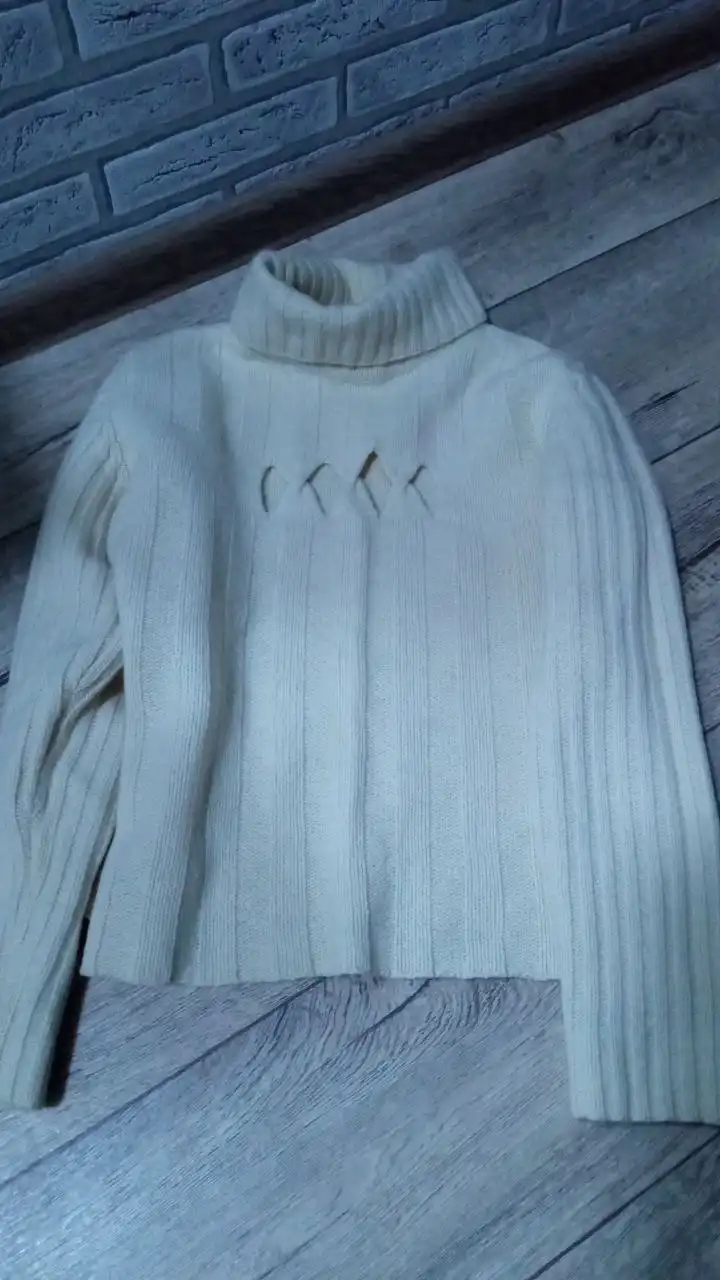 Продам две женские кофточки 48-50 размер - Женская одежда (Одежда) в Саратов