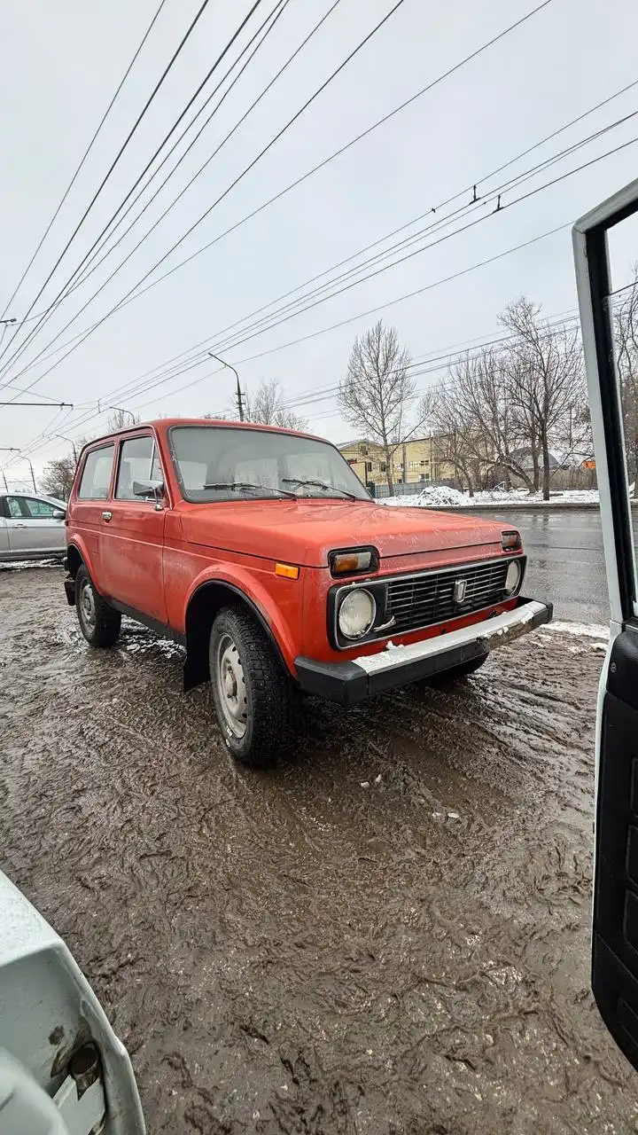 Автомобиль с красивыми номерами