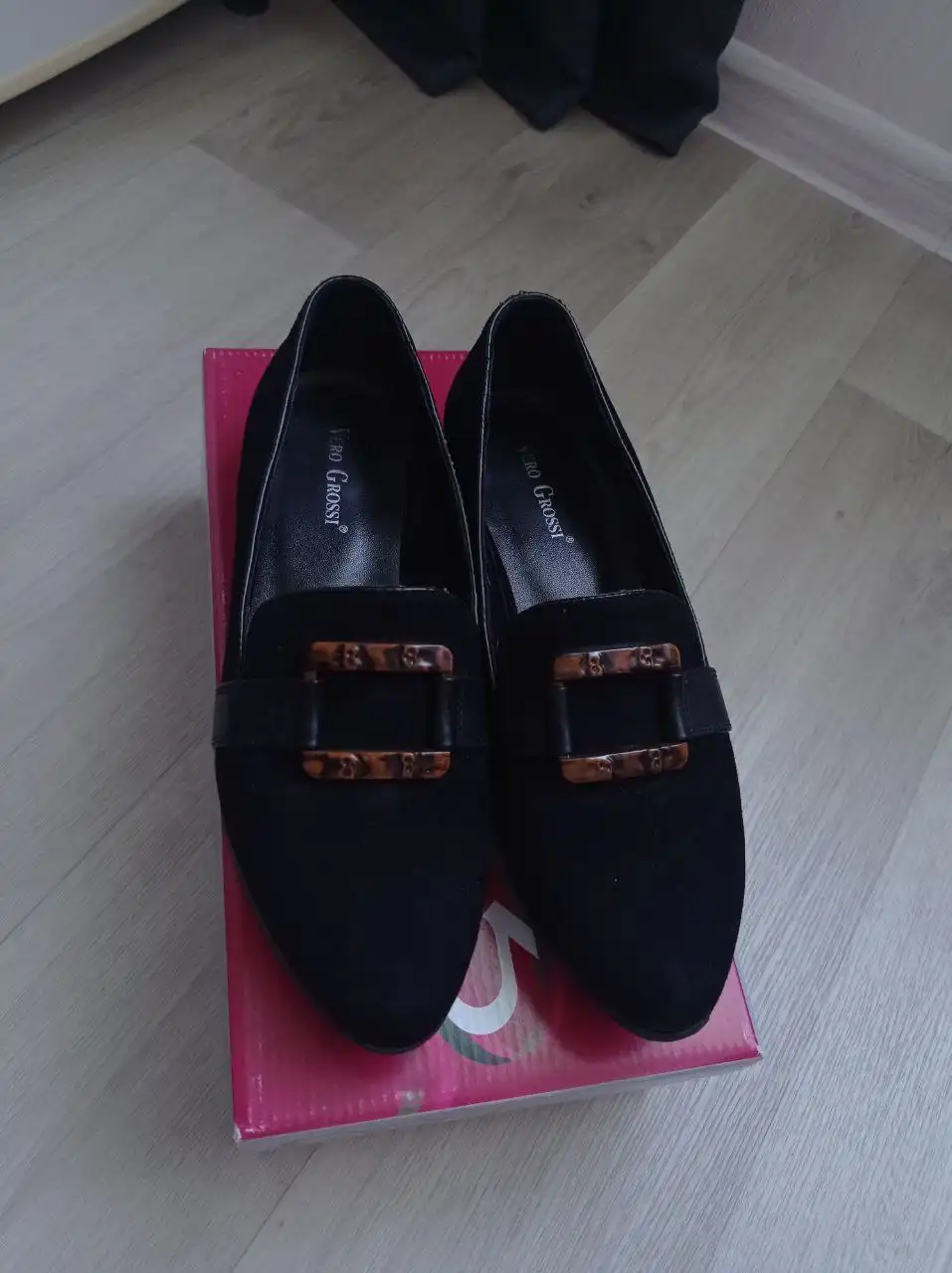 Туфли Vero Grossi из натуральной замши и кожи, размер 37