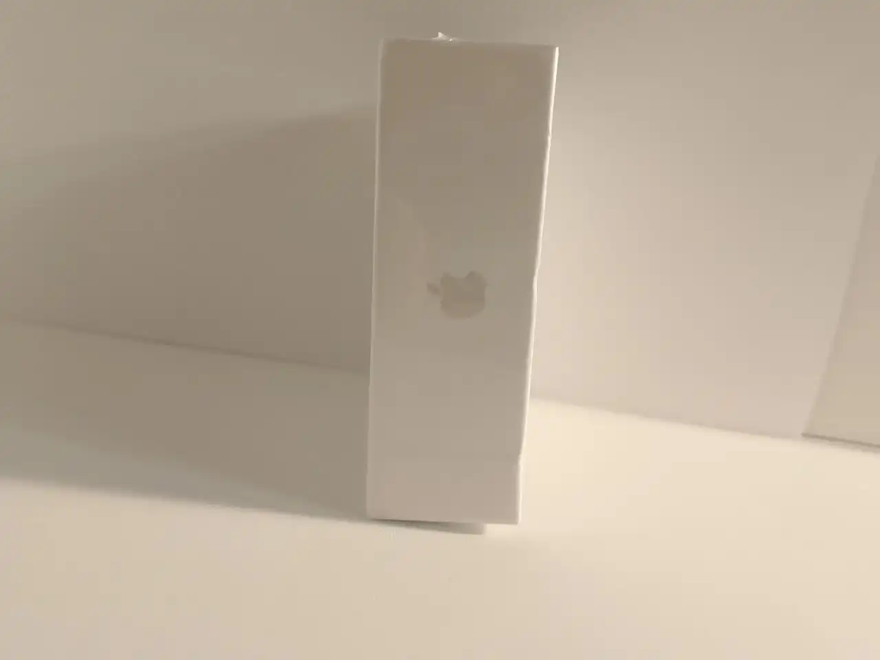 Аирподс 2 с чехлом