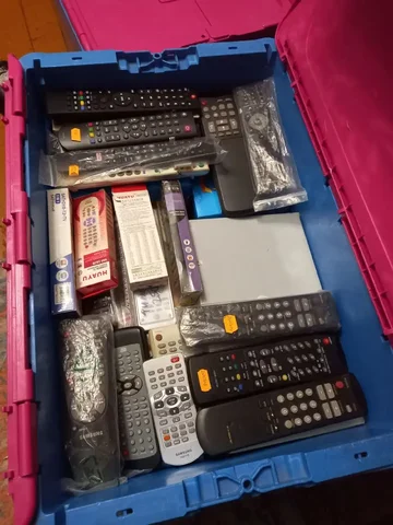 Пульты для ТВ и техники оптом - Электроника в Нижний Новгород