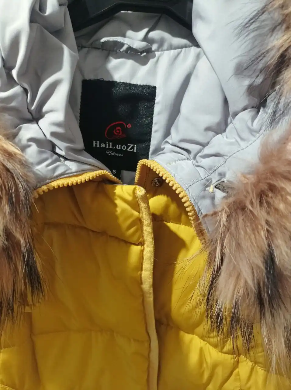 Пуховик HaiLuoZi размер 42 - Верхняя одежда (Одежда) в Нижний Новгород