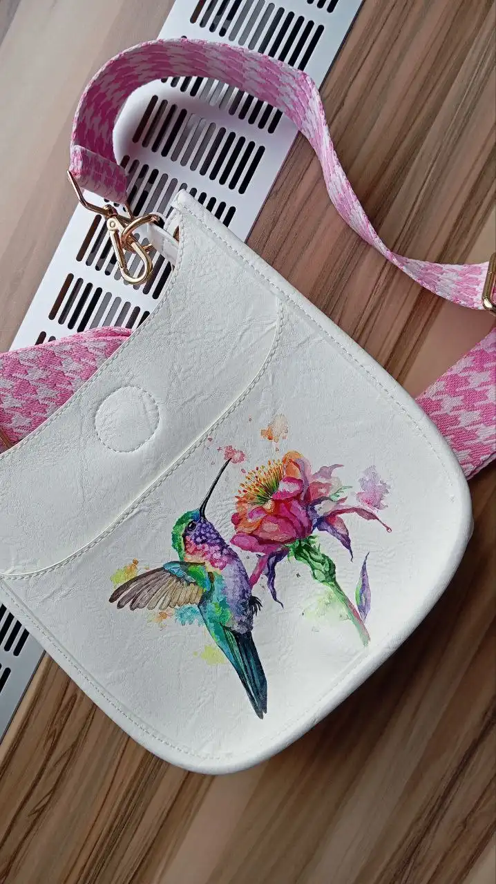 Роспись одежды, портреты на холсте и инкрустация стразами - услуги для подарков - Творческие услуги (Услуги) в Нижний Новгород