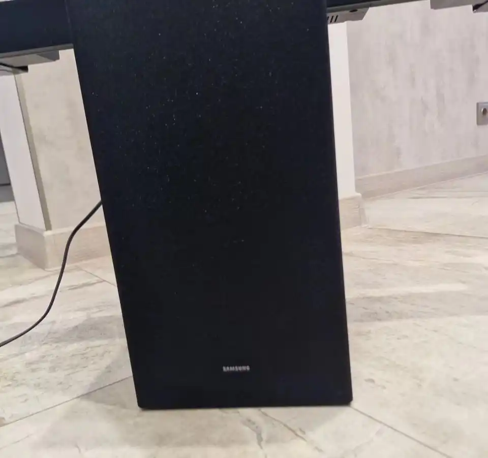 Музыкальный центр даром - Барахолка в Нижний Новгород