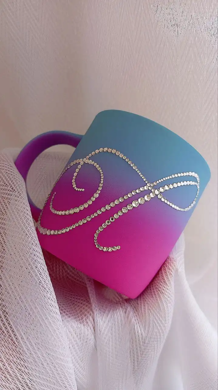 Роспись одежды, обуви, сумок и инкрустация стразами - Роспись, дизайн (Услуги) в Нижний Новгород