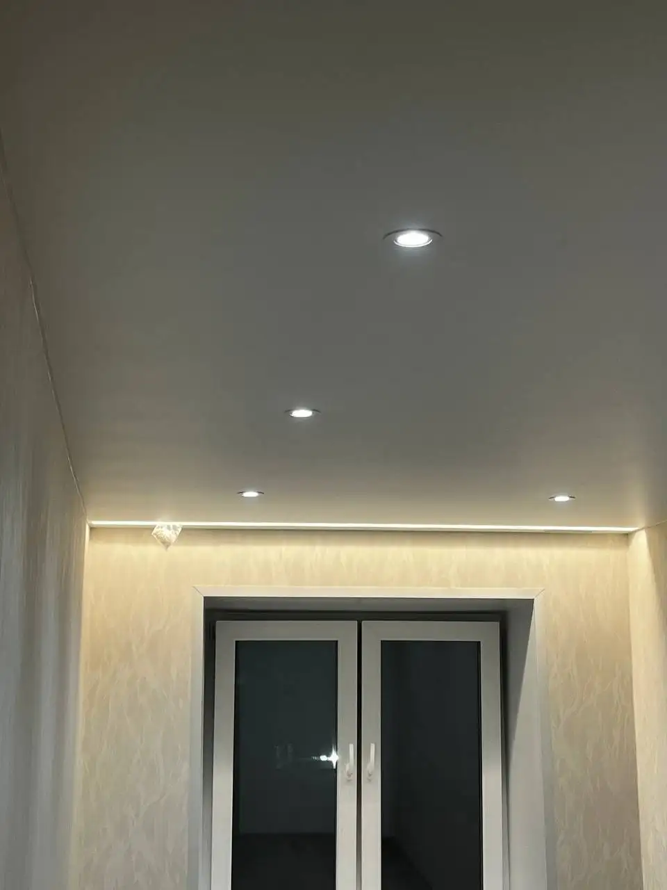 Услуги монтажа натяжных потолков и освещения - Услуги в Нижний Новгород