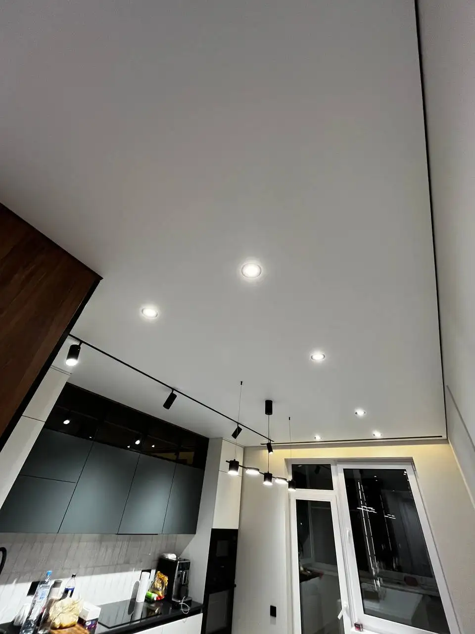 Услуги монтажа натяжных потолков и освещения - Услуги в Нижний Новгород