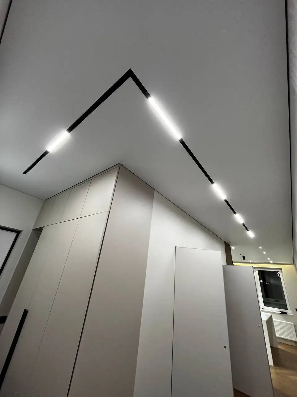 Услуги монтажа натяжных потолков и освещения - Услуги в Нижний Новгород