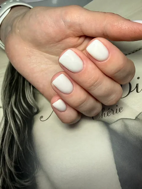 Приглашение на маникюр в Нижнем Новгороде - Татуировка в Нижний Новгород