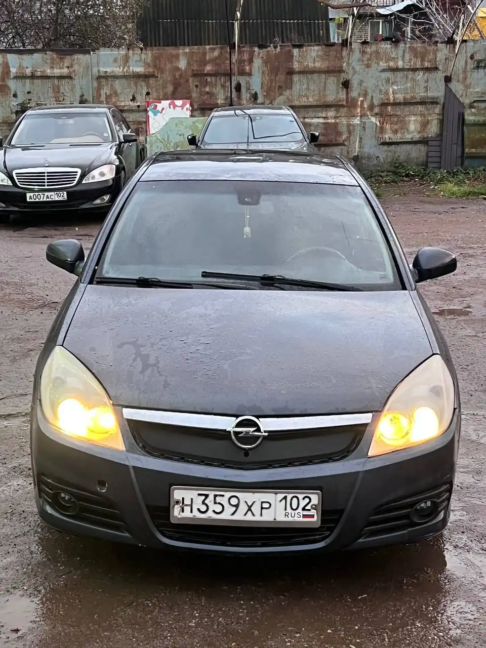 Opel Vectra 1.8 на роботе 2006 года