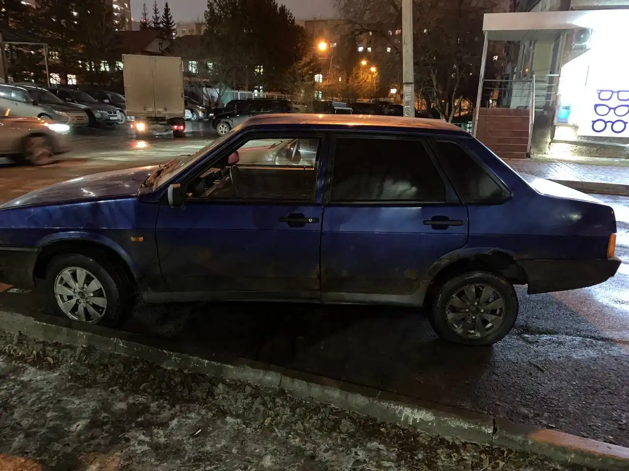 Продам обменяю ваз 21099