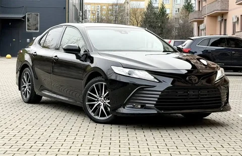 Toyota Camry 2021 - частное объявление в Тюмень